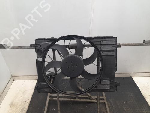 radiator-fan-mercedes-benz-a-class-w177-2018-40307086 main image