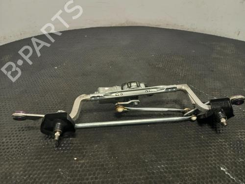 front-wiper-motor-toyota-yaris-_p21_-_pa1_-_ph1_-2020-40325648 main image