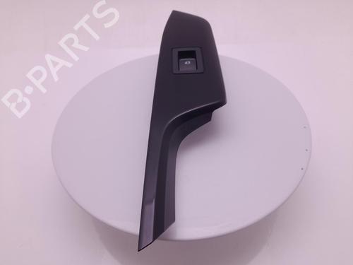 switch-toyota-c-hr-_x1_-2016-40312438 main image