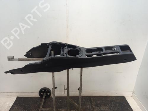 middle-console-seat-ibiza-v-kj1-kjg-2017-40321923 main image
