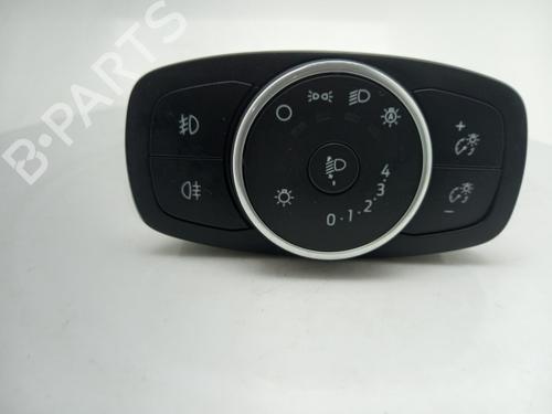 Used Headlight switch Headlight switch FORD FIESTA VII (HJ, HF) 1.5 ST EcoBoost (200 hp) 40338941 40338941