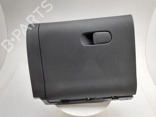 Used Glove box Glove box CITROËN C3 III (SX) 1.2 PureTech 82 (83 hp) 40463593 40463593