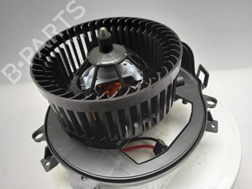 Used Heater blower motor Heater blower motor VW GOLF VIII (CD1, DA1) 1.5 TSI (150 hp) 40346328 40346328