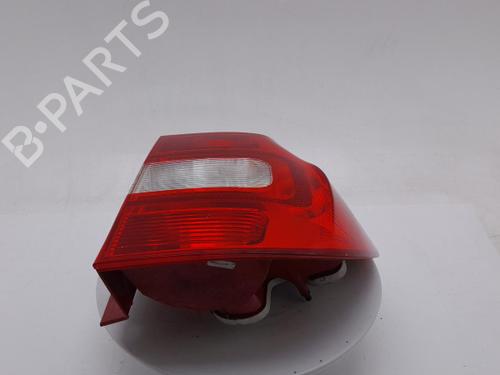 right-taillight-skoda-yeti-5l-2009-2010-2011-2012-2013-2014-2015-2016-2017-40302033 main image