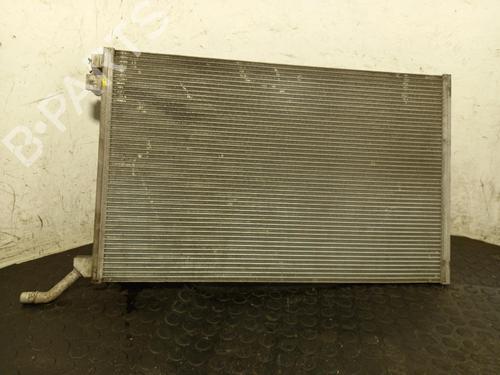 water-radiator-jaguar-f-pace-x761-2015-40336060 main image