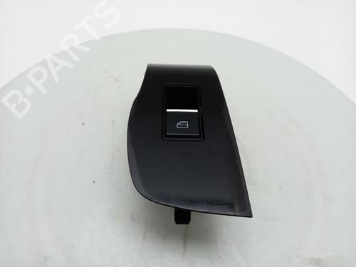 switch-mazda-cx-30-dm-2019-40320043 main image