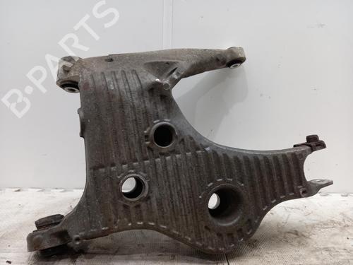 left-rear-suspension-arm-land-rover-defender-station-wagon-l663-2019-40329705 main image