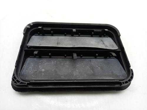 Used Air vent Air vent PEUGEOT 208 II (UB_, UP_, UW_, UJ_) 1.2 PureTech 100 (101 hp) 40319969 40319969