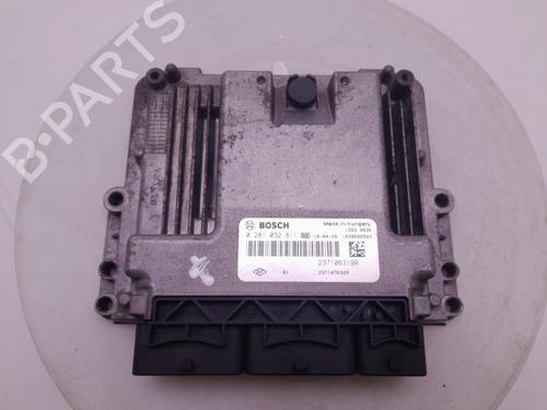 engine-control-unit-ecu-renault-captur-i-j5_-h5_-2013-40305082 main image
