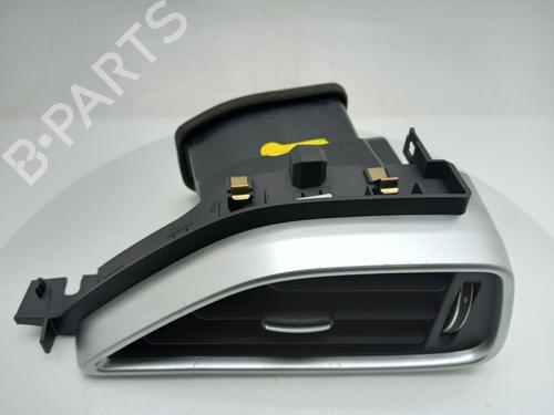 air-vent-jaguar-f-pace-x761-2015-40313443 main image