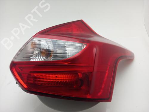Used Right taillight Right taillight FORD FOCUS III 1.0 EcoBoost (125 hp) 40330901 40330901