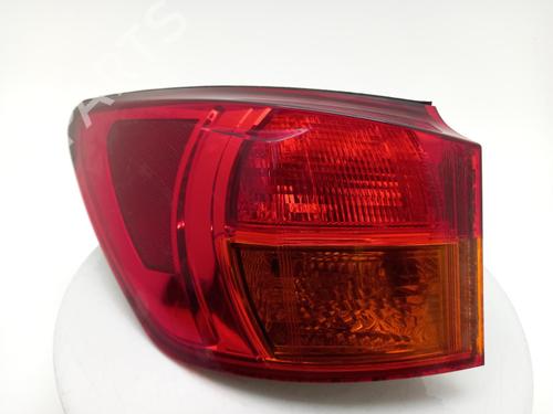 Used Left taillight Left taillight LEXUS IS II (_E2_) 220d (ALE20) (177 hp) 40341574 40341574