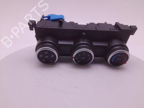 Used Climate control Climate control NISSAN PRIMASTAR Van (X82) 2.0 dCi 130 (131 hp) 40327564 40327564