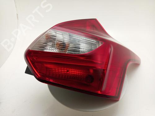 Used Right taillight Right taillight FORD FOCUS III 2.0 ST (250 hp) 40336032 40336032