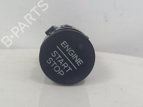 switch-ford-fiesta-vii-hj-hf-2017-40316813 main image
