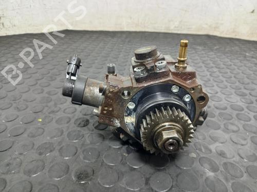 Used Injection pump Injection pump VAUXHALL VIVARO B Van (X82) 1.6 CDTi (90 hp) 40337318 40337318