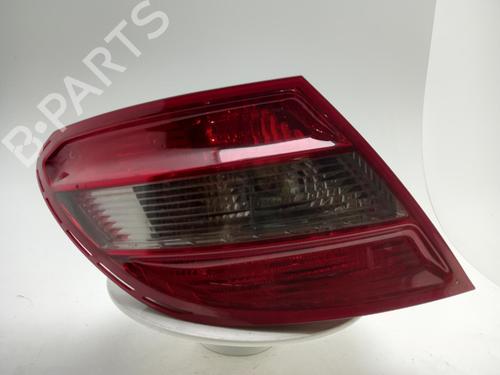 left-taillight-mercedes-benz-c-class-w204-2007-2008-2009-2010-2011-2012-2013-2014-2015-40334580 main image