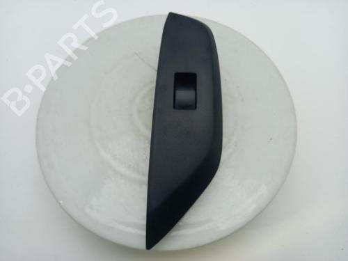 Used Switch Switch TOYOTA YARIS CROSS (MXP_) 1.5 Hybrid (MXPJ11) (131 hp) 40328354 40328354