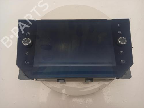 display-monitor-seat-arona-kj7-kjp-2017-40302406 main image
