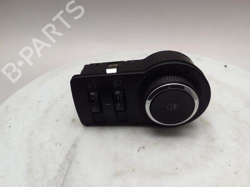 Used Headlight switch Headlight switch VAUXHALL ASTRA Mk VI (J) (P10) 1.3 CDTI (95 hp) 40346233 40346233