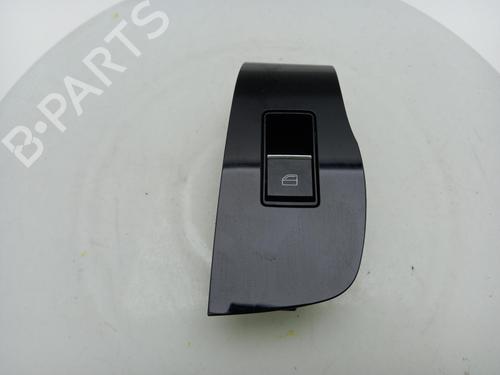 switch-mazda-cx-30-dm-2019-40320044 main image
