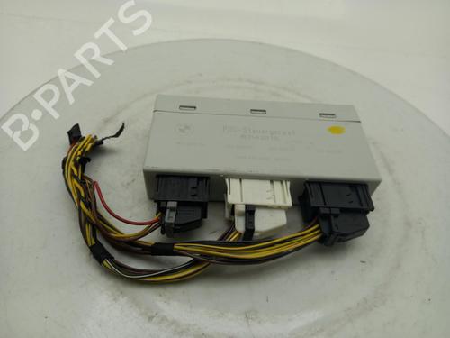 Used Engine control unit (ECU) Engine control unit (ECU) BMW 5 (E60) 530 i (231 hp) 40337198 40337198