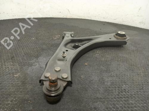 left-front-suspension-arm-ford-focus-iv-hn-2018-40328381 main image