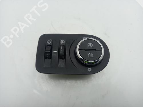headlight-switch-vauxhall-corsa-mk-v-f-2019-40329615 main image