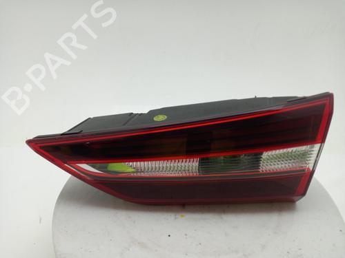 right-taillight-vauxhall-grandland-x-grandland-a18-2017-40317457 main image