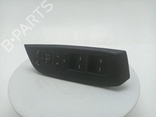 Used Switch Switch HONDA JAZZ V (GR_, GS_) 1.5 eHEV (GR3, GR6) (109 hp) 40310756 40310756