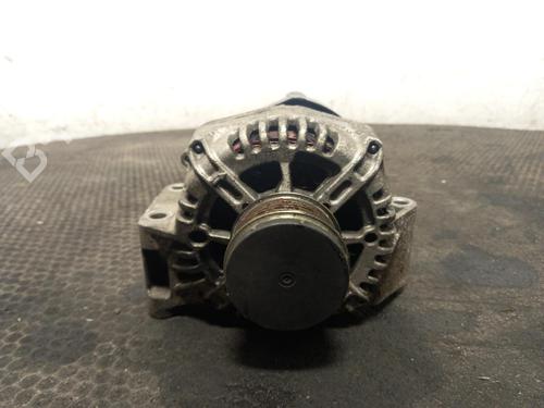 Used Alternator Alternator FIAT 500L (351_, 352_) 1.3 D Multijet (199LXY1A, 199LXY11) (84 hp) 40316984 40316984