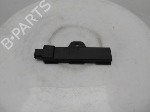 antennabase-bmw-1-f20-2011-2012-2013-2014-2015-2016-2017-2018-2019-40346173 main image