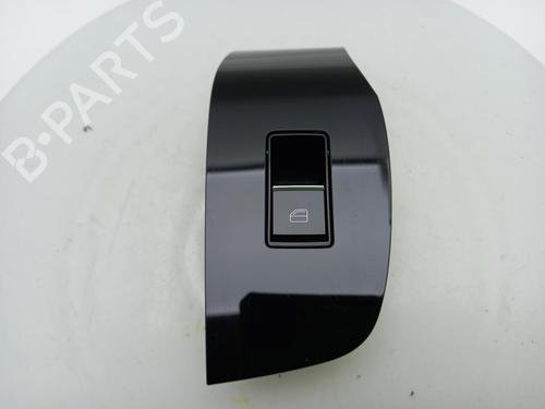 switch-mazda-cx-30-dm-2019-40320045 main image