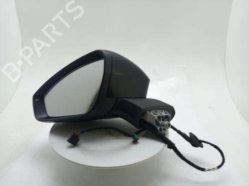 left-mirror-vw-id4-e21-2020-40310289 main image