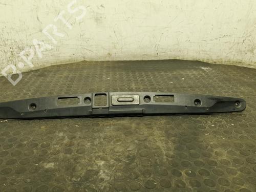Used Tailgate handle Tailgate handle RENAULT ARKANA I (LCM_, LDN_) 1.6 E-TECH 145 (LDMU) (143 hp) 40302853 40302853