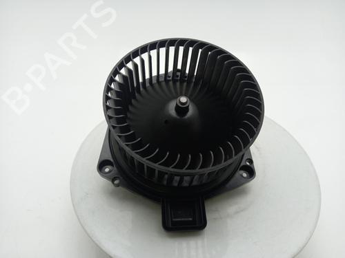 Used Heater blower motor Heater blower motor BMW 3 (G20, G80, G28) 330 e Plug-in-Hybrid (292 hp) 40332578 40332578
