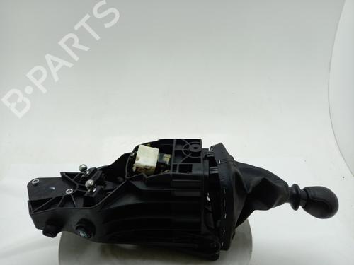 Used Gear lever Gear lever VW CRAFTER Van (SY_, SX_) 2.0 TDI FWD (SYB, SYC, SYD) (140 hp) 40305802 40305802