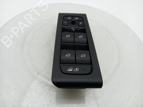 Switch VOLVO XC40 (536) Recharge AWD | BP40320638I30 - Image 1