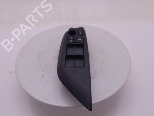 switch-toyota-yaris-_p21_-_pa1_-_ph1_-2020-40301037 main image