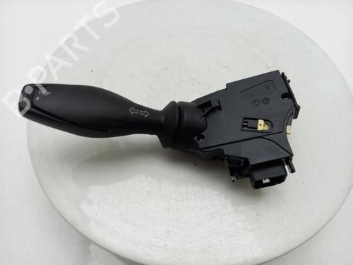 Used Steering column stalk Steering column stalk FORD FIESTA VI (CB1, CCN) 1.0 EcoBoost (100 hp) 40520592 40520592