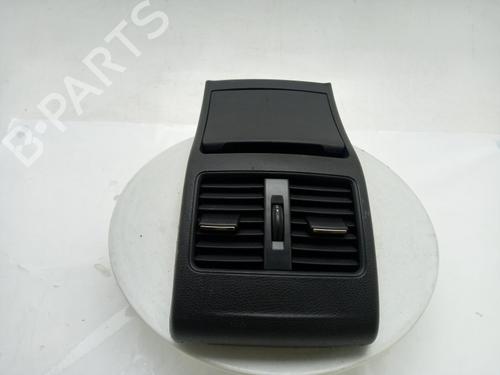 air-vent-mercedes-benz-a-class-w176-2012-2013-2014-2015-2016-2017-2018-40312866 main image