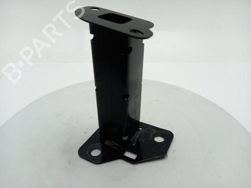 Used Front bumper bracket Front bumper bracket RENAULT CLIO V (B7_) 1.6 E-TECH 145 (B7MU) (143 hp) 40300585 40300585