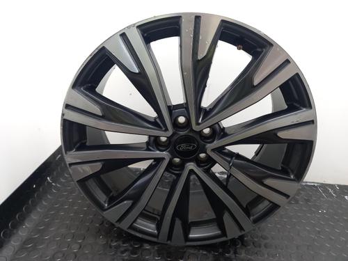 rim-ford-kuga-iii-dfk-2019-40303440 main image