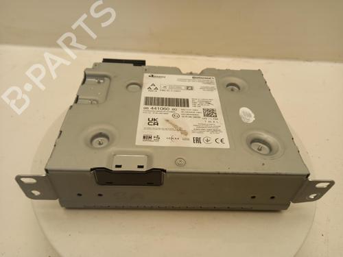 Used Control unit Control unit CITROËN C4 III (BA_, BB_, BC_) 1.2 PureTech 130 (BAHNSA, BAHNSB) (130 hp) 40305929 40305929