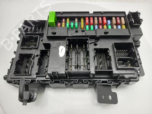 Used Fuse box Fuse box FORD TRANSIT CUSTOM V362 Van (FY, FZ) 2.0 EcoBlue (130 hp) 40487027 40487027