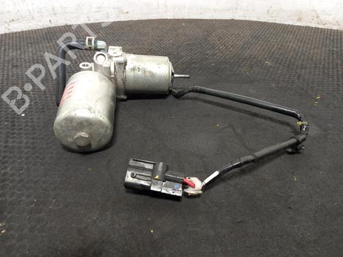 servo-brake-toyota-c-hr-_x1_-2016-40314086 main image