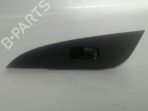 Used Switch Switch NISSAN PULSAR Hatchback (C13) 1.2 DIG-T (115 hp) 40347820 40347820