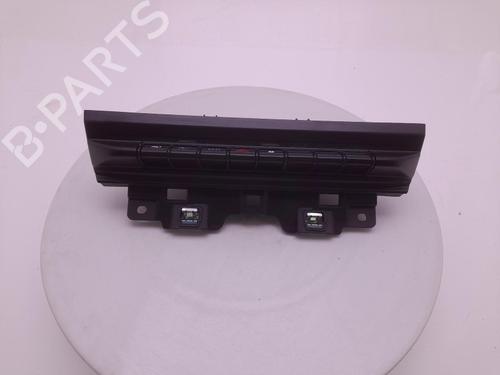 Used Warning switch Warning switch NISSAN PRIMASTAR Van (X82) 2.0 dCi 130 (131 hp) 40327563 40327563