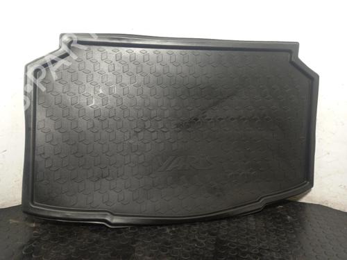 luggage-compartment-floor-toyota-yaris-_p21_-_pa1_-_ph1_-2020-40308266 main image