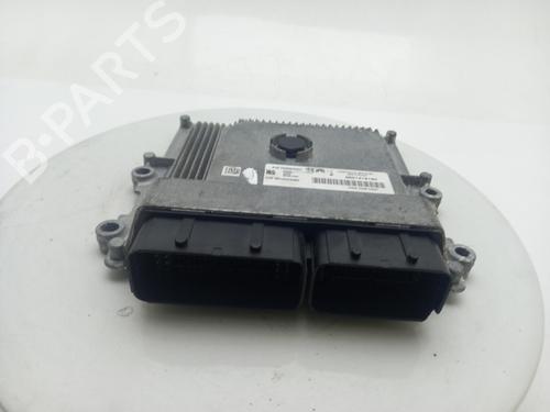 Used Engine control unit (ECU) Engine control unit (ECU) VAUXHALL ASTRA Mk VIII (L) 1.2 (FPHNSL, FPHNSR) (131 hp) 40333352 40333352
